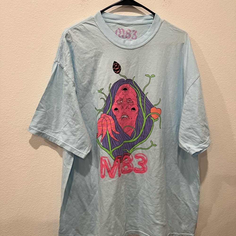 Men’s M83 Light Blue Graphic T-Shirt Size 2X